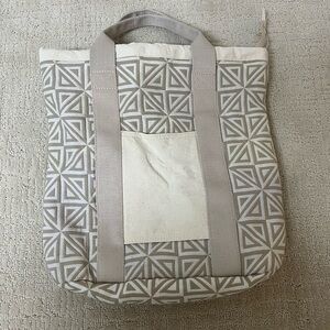 Geometric Patterned Tote Bag - backpack taupe and Cream